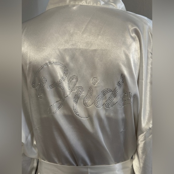 Bling Bride Kimono Robe Satin Polyester One Size Cream Rhinestone Crystal - Picture 3 of 7
